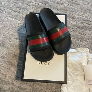 Authentic Gucci Black Slides with Red and Green Stripes Men size 6.5